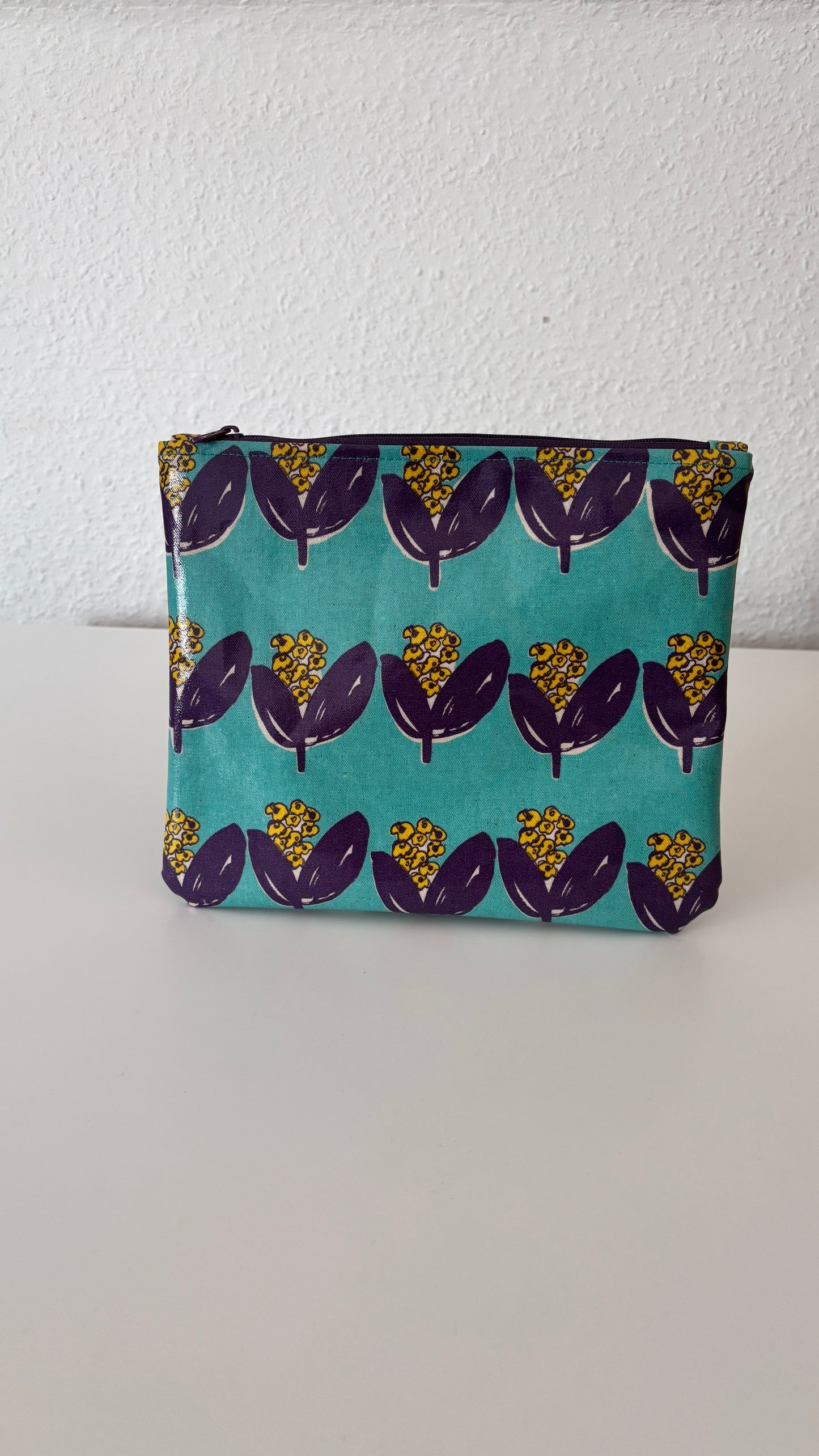 Kulturtasche - Die Wundertasche aus Wachstuch "Schlicht"