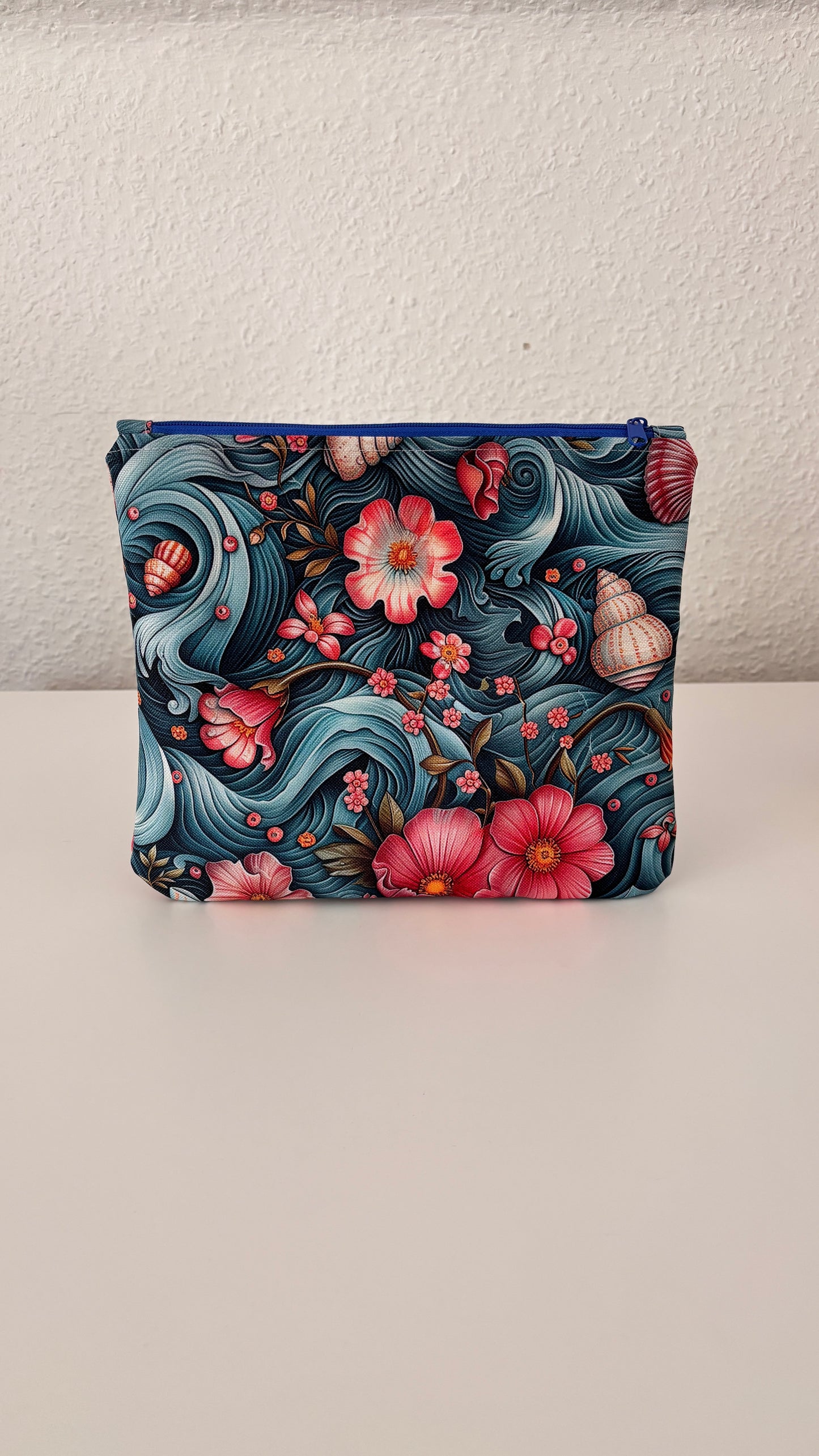Kulturtasche - Die Wundertasche aus Wachstuch "Schlicht"