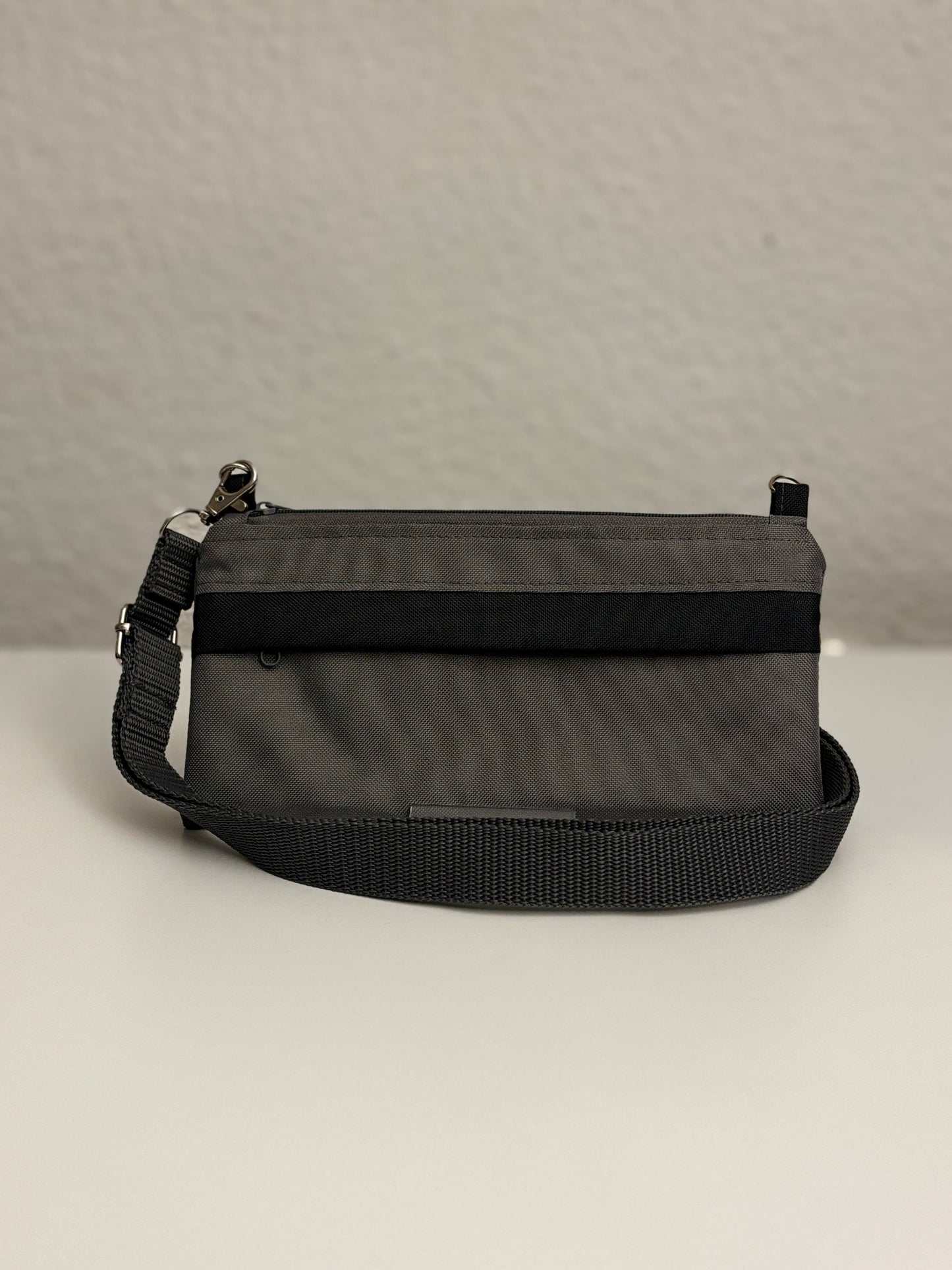 shoulder bag "On the go"