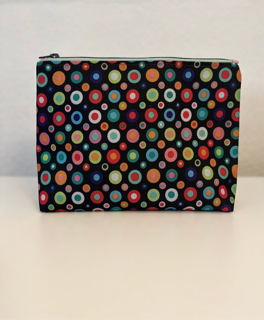 The Wundertasche made of repellent fabric