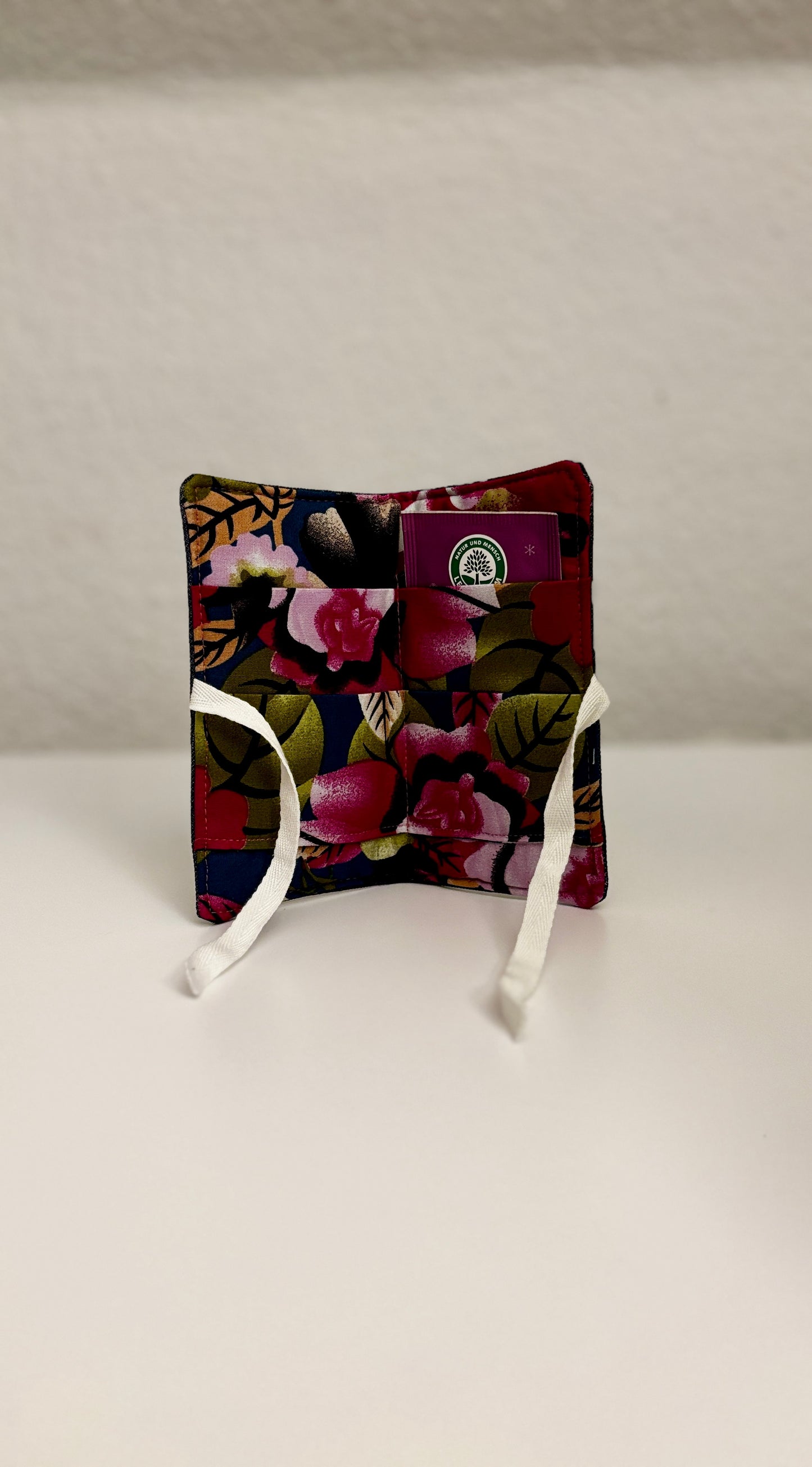 Up cycling jeans for a good cause