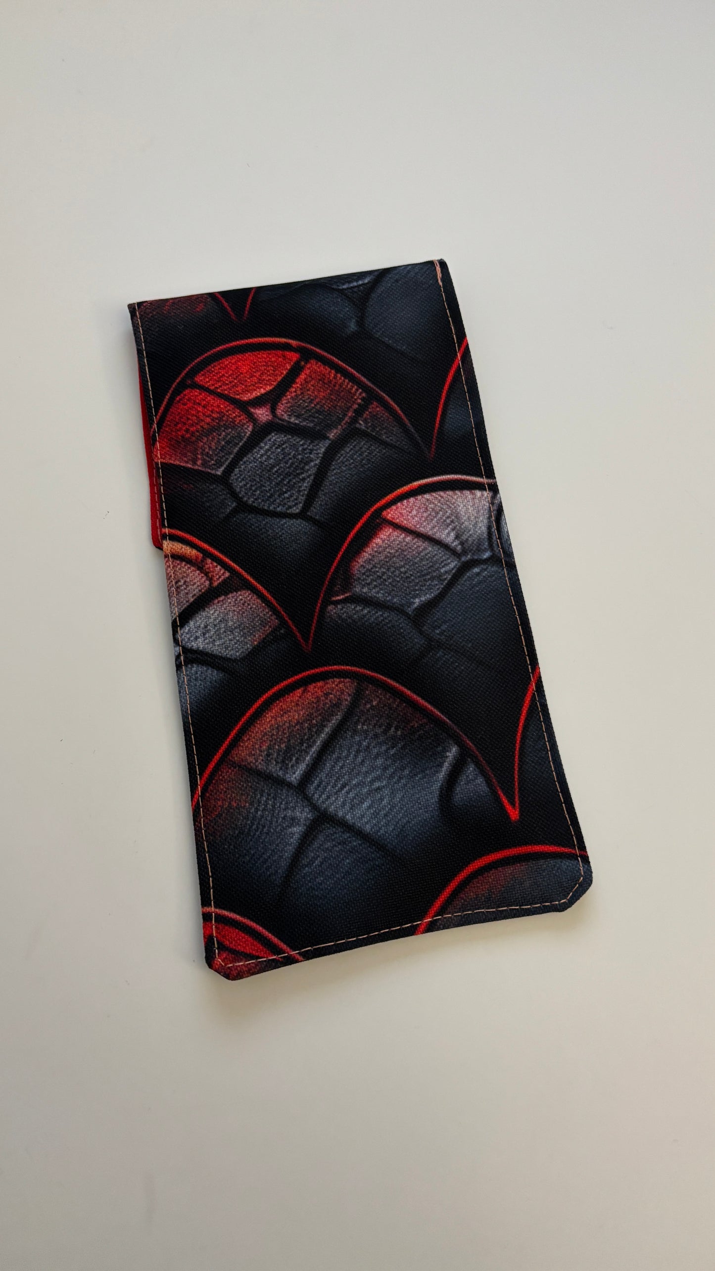 Multifunktionelles Etui - handgemacht und wasserabweisend